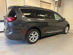 2017 Pacifica Thumbnail 22