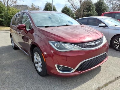 2018 Chrysler Pacifica Touring L Plus 4DR Mini-Van