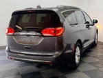 2018 Pacifica Thumbnail 10