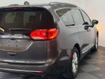 2018 Pacifica Thumbnail 11