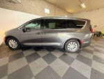 2018 Pacifica Thumbnail 12
