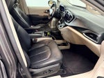 2018 Pacifica Thumbnail 32