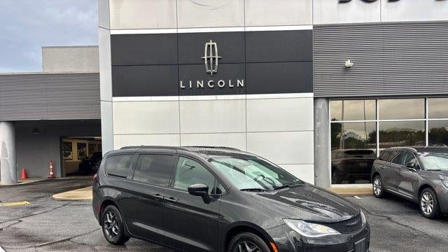 Preowned 2020 Chrysler Pacifica Touring L Plus for Sale