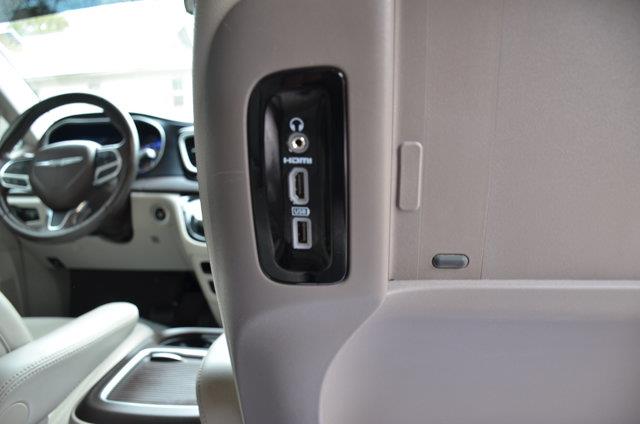 2020 Chrysler Pacifica - $22,900