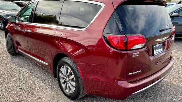 2020 Chrysler Pacifica Touring L Plus