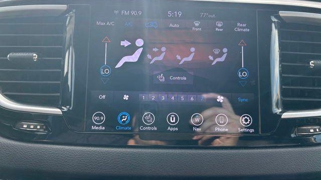 2020 Chrysler Pacifica Touring L Plus