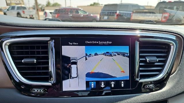2019 Chrysler Pacifica Touring L Plus 35th Anniversary