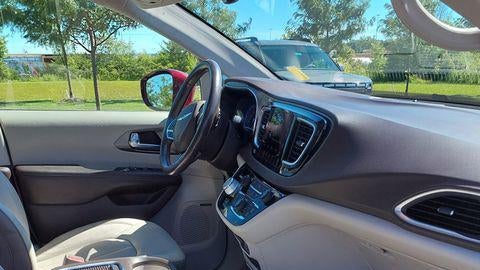 2019 Chrysler Pacifica Touring L Plus