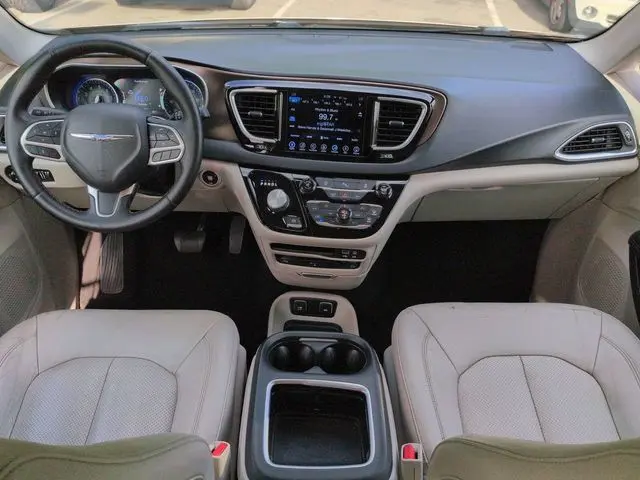 2017 Chrysler Pacifica - $12,499