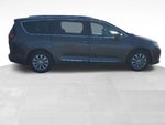 2018 Pacifica Thumbnail 6