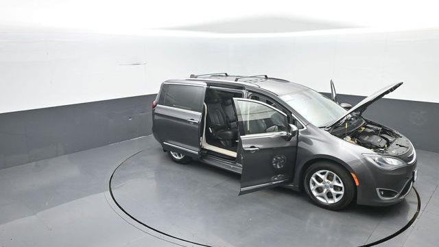 2018 Chrysler Pacifica Touring L Plus