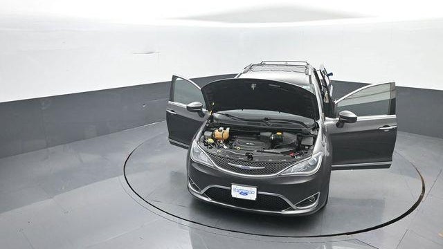 2018 Chrysler Pacifica Touring L Plus