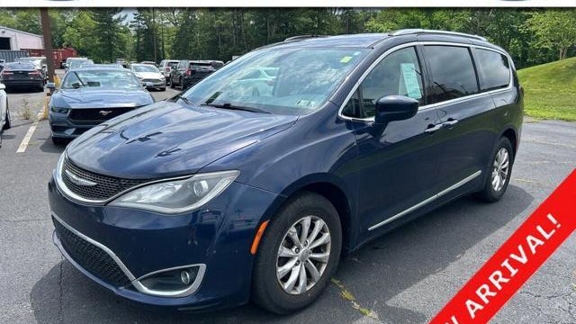 Preowned 2018 Chrysler Pacifica Touring L Plus for Sale