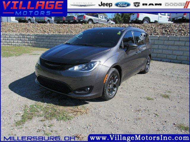 2019 Chrysler Pacifica - $17,999