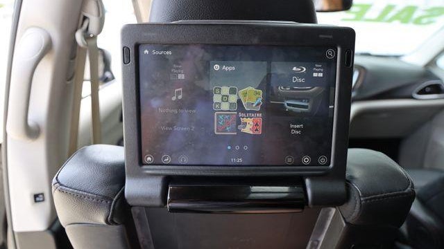 2019 Chrysler Pacifica Touring L Plus 35th Anniversary
