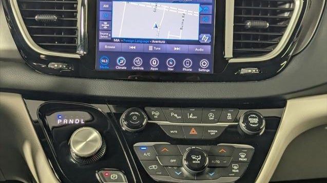 2020 Chrysler Pacifica Touring L Plus