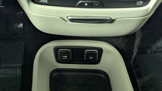 2020 Chrysler Pacifica Touring L Plus