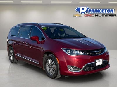 2020 Chrysler Pacifica Touring L Plus 4DR Mini-Van