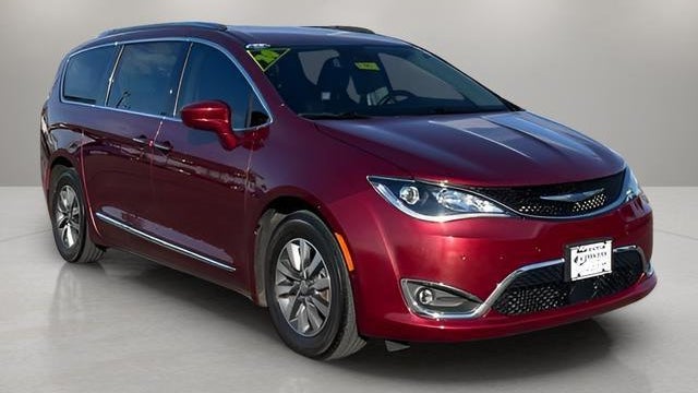 Preowned 2020 Chrysler Pacifica Touring L Plus for Sale