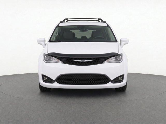 2018 Chrysler Pacifica - $14,570