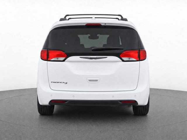 2018 Chrysler Pacifica - $14,570