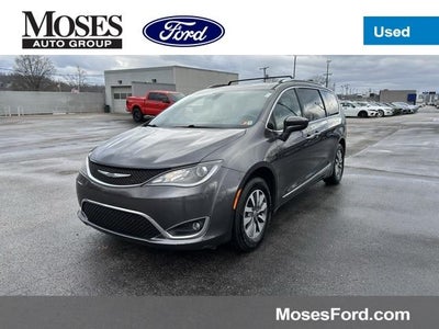 2020 Chrysler Pacifica Touring L Plus 4DR Mini-Van