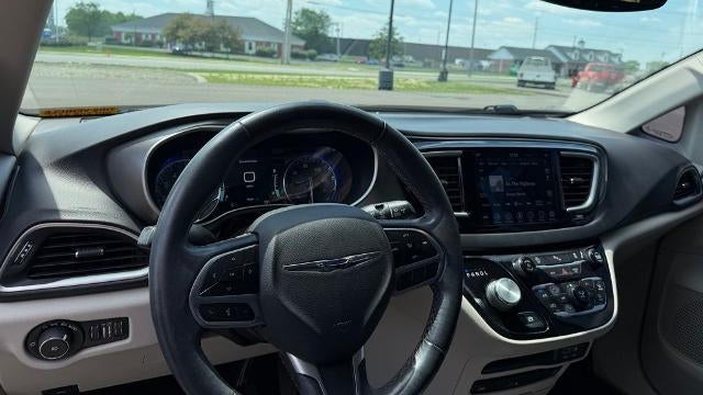 2020 Chrysler Pacifica Touring L Plus