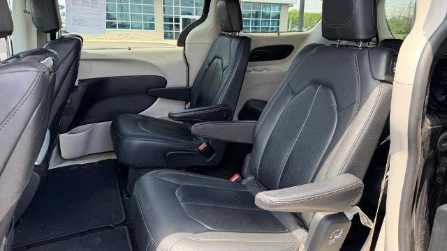 2020 Chrysler Pacifica Touring L Plus