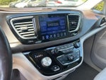 2017 Pacifica Thumbnail 24