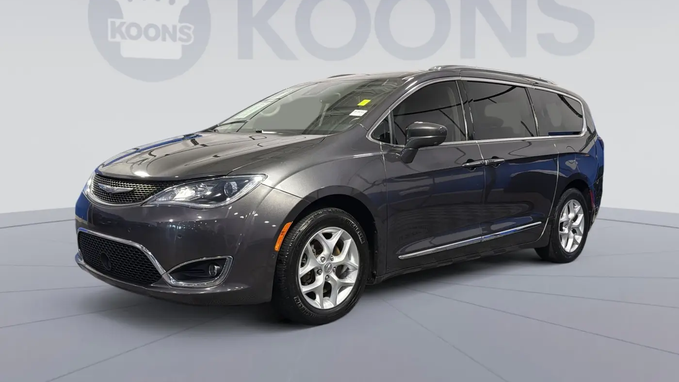 Preowned 2018 Chrysler Pacifica Touring L Plus for Sale