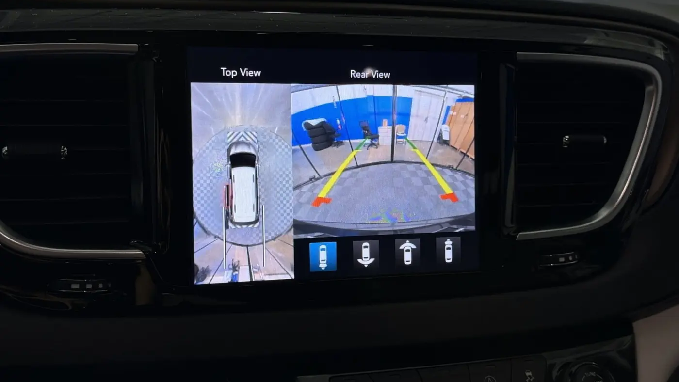 2018 Chrysler Pacifica Touring L Plus