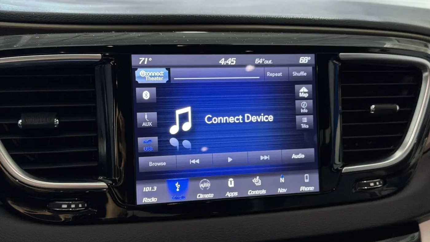 2018 Chrysler Pacifica Touring L Plus