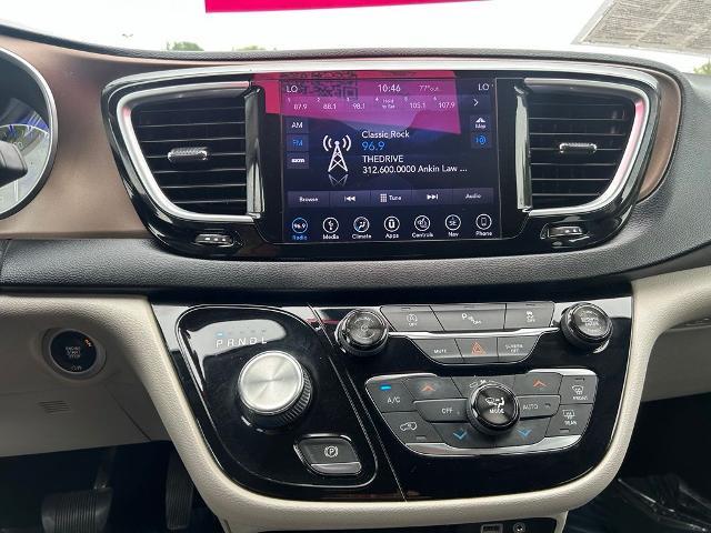 2018 Chrysler Pacifica - $13,359