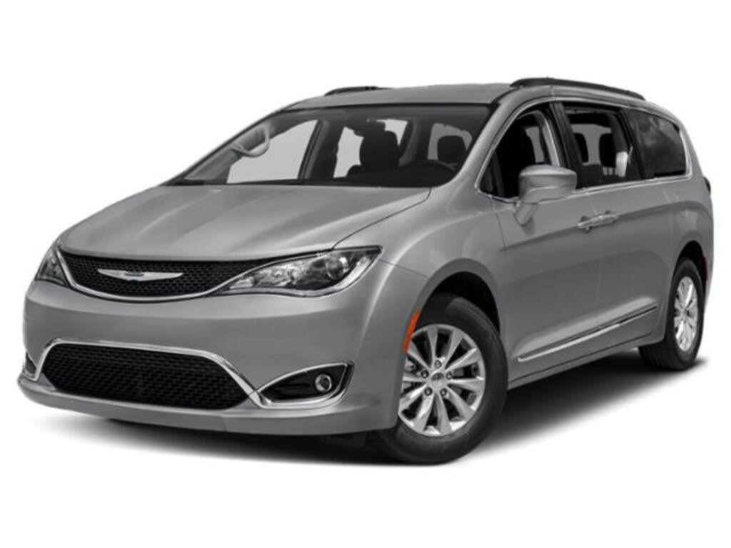 2019 Chrysler Pacifica - $18,370
