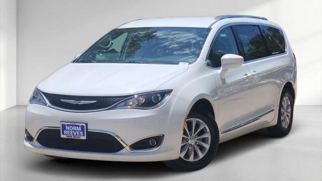 Preowned 2018 Chrysler Pacifica Touring L Plus for Sale