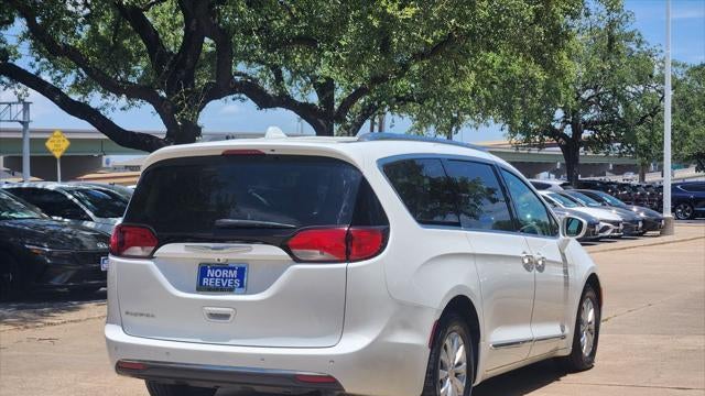 2018 Chrysler Pacifica Touring L Plus