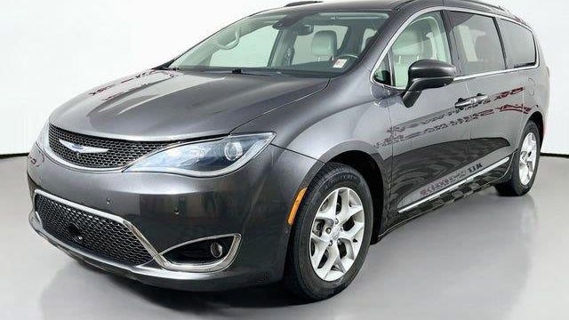 2019 Chrysler Pacifica Touring L Plus