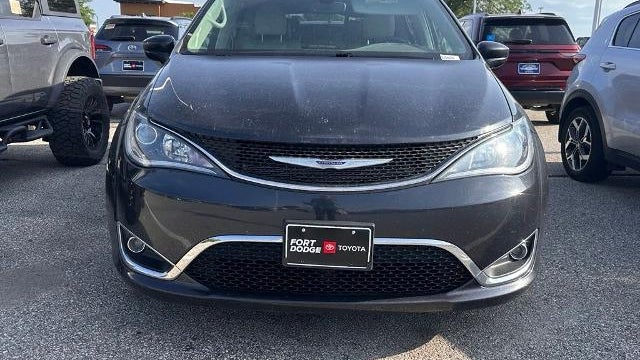 2020 Chrysler Pacifica Touring L Plus