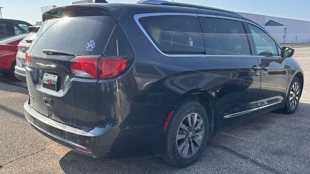 2020 Chrysler Pacifica Touring L Plus