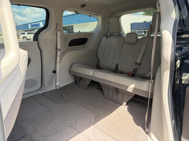 2020 Chrysler Pacifica - $14,932