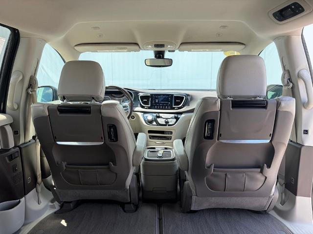 2020 Chrysler Pacifica - $14,932