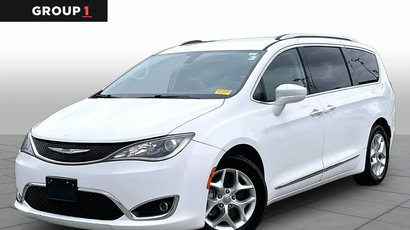 Preowned 2020 Chrysler Pacifica Touring L Plus for Sale