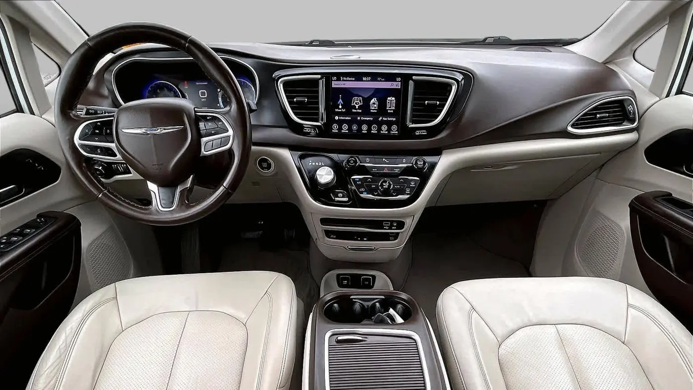 2020 Chrysler Pacifica Touring L Plus