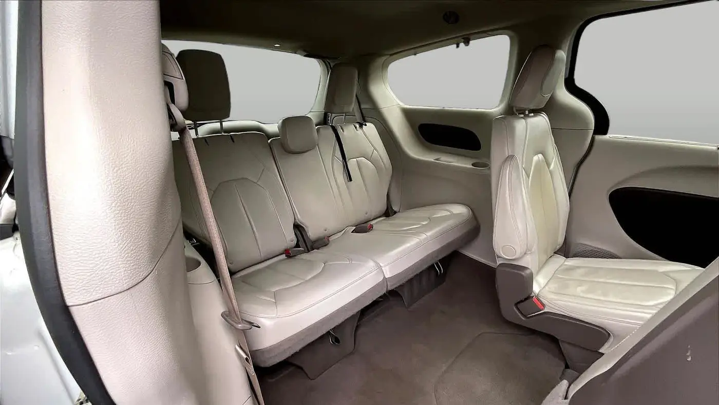 2020 Chrysler Pacifica Touring L Plus