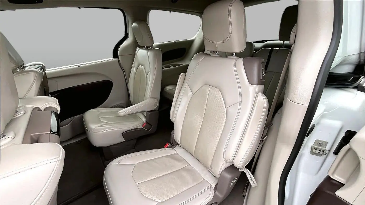 2020 Chrysler Pacifica Touring L Plus
