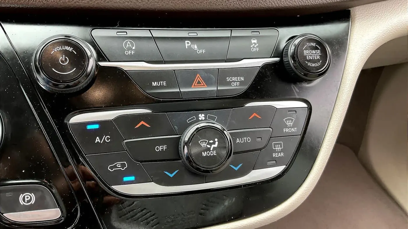 2020 Chrysler Pacifica Touring L Plus