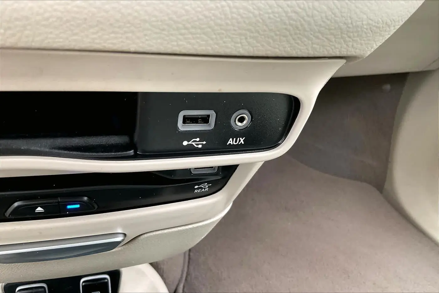 2020 Chrysler Pacifica - $12,995