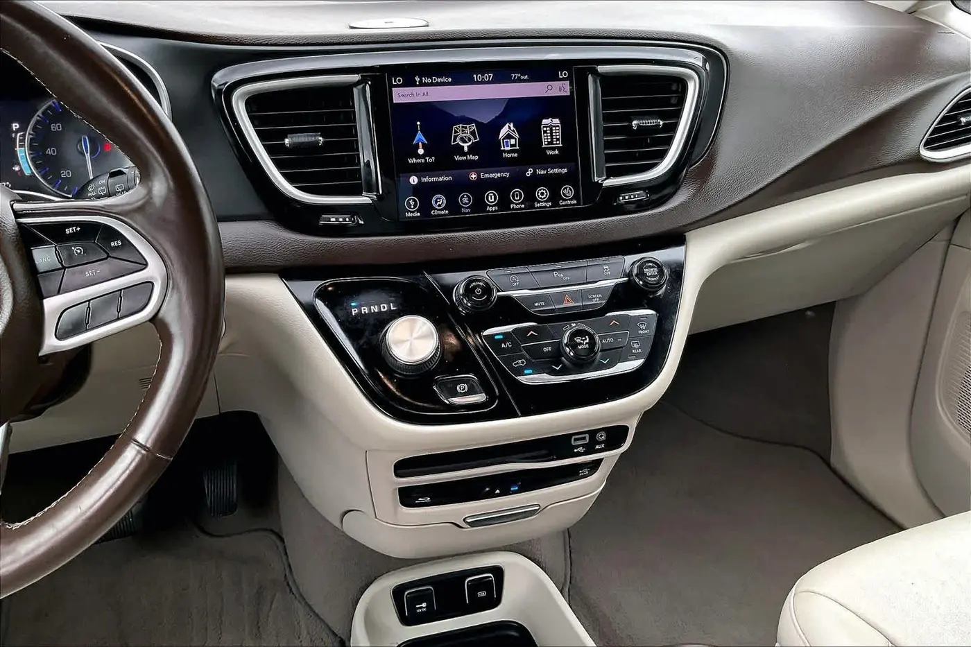 2020 Chrysler Pacifica - $12,995