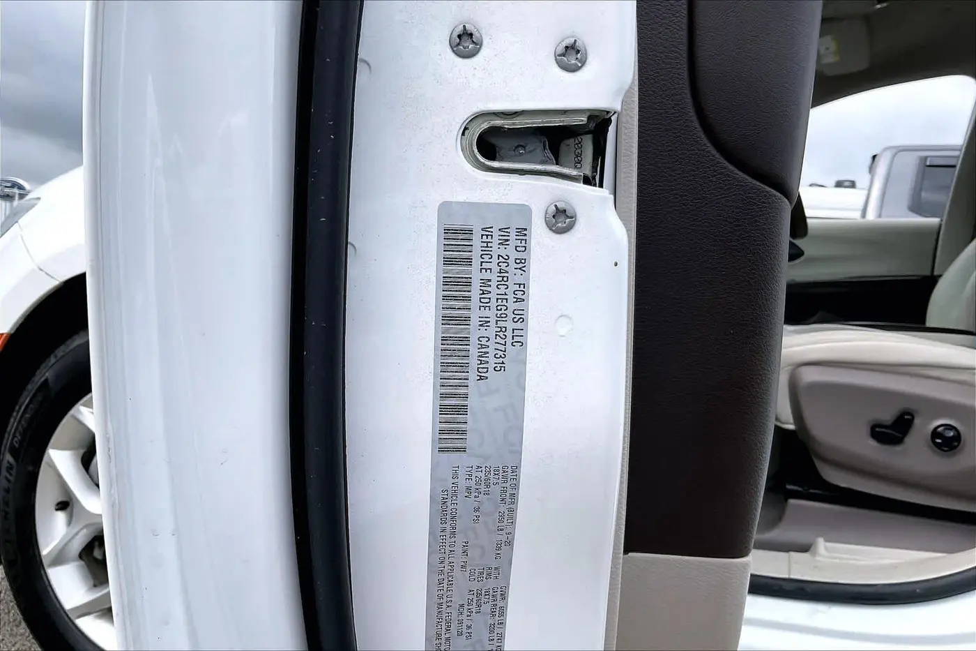 2020 Chrysler Pacifica - $12,995