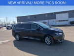 2017 Pacifica Thumbnail 5